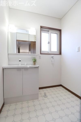 ���ʑ�E���ʏ� �R�ʋ��̃V�����v�[�h���b�T�[�͎��[�[���I
���̂��x�x���y�X�ł��܂��ˁB
