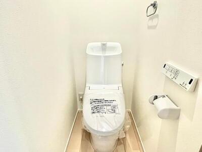 �g�C�� �y���Ў{�H����z���������E���K�ȉ��������g�C��
