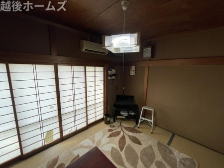�a�� -