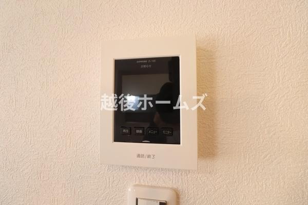 ���̑� �h�Ƒ΍�ɗD�ꂽTV���j�^�[�t���C���^�[�z���ŗ��q�҂̊m�F���ł��܂��B