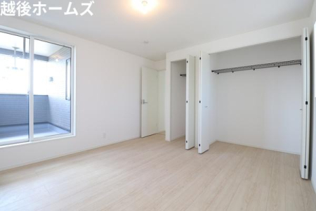 �m�� �V���v���ȗm���Ȃ̂ŉƋ�Ȃǂ̃C���e���A�Ƃ��}�b�`���Ă�����ꊴ���o���₷���A�g�̉��̐��������₷���ł��ˁ�
