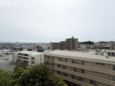 �Z�˂���̒��]�ʐ^ -