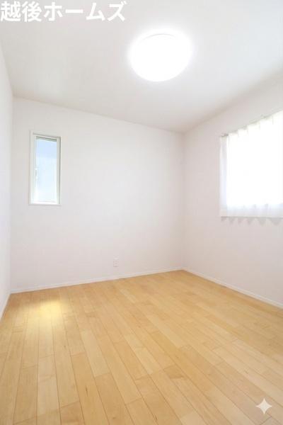 �m�� -
