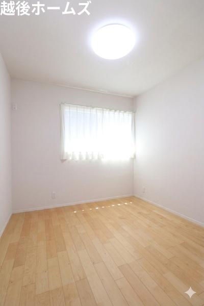 �m�� -