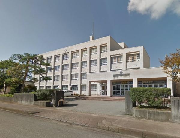 ���ӊ� �y���w�Z�z�����s����蓌���w�Z�F1138m