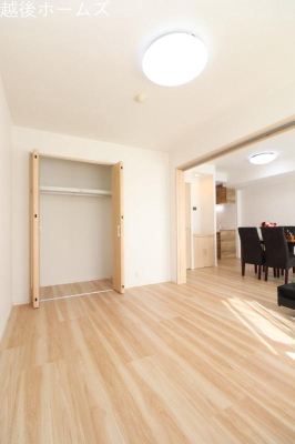 �m�� -