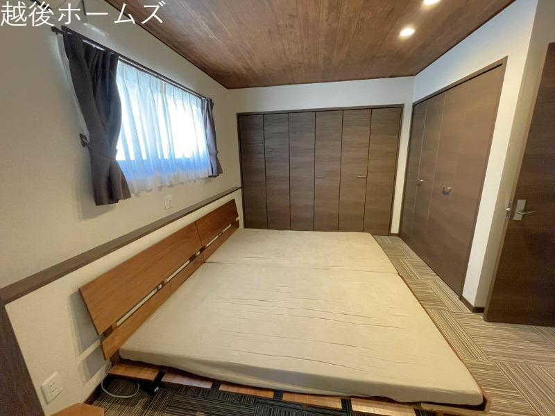�m�� -