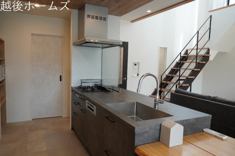 �L�b�`�� -