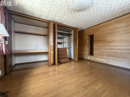 �m�� -