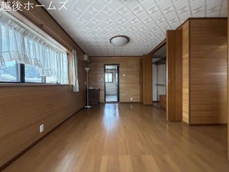 �m�� -