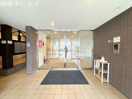 �G���g�����X -