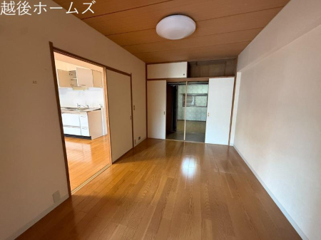 �m�� -