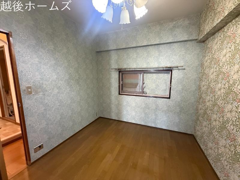 �m�� -