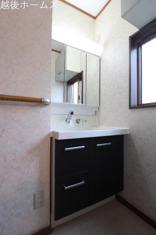 ���ʑ�E���ʏ� -