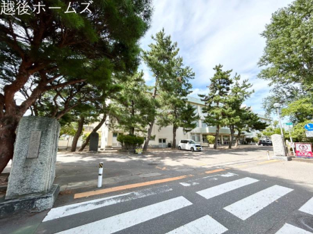 ���ӊ� �V���s�����쏬�w�Z