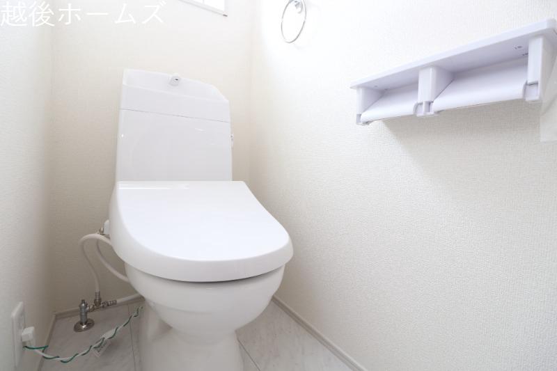 �g�C�� �y���Ў{�H��z���������E���K�ȉ��������g�C��