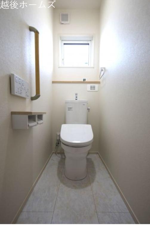 �g�C�� �y���Ў{�H��z���������E���K�ȉ��������g�C��