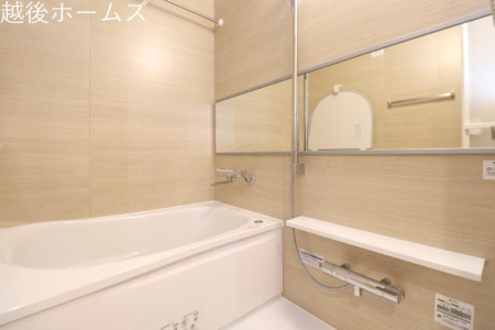���� �y���Ў{�H��z�P�؃^�C�v�̍L�X���j�b�g�o�X�ł��I ���������g�[�@��W�������A�P�N�����K�ɉ߂����闁���ł�